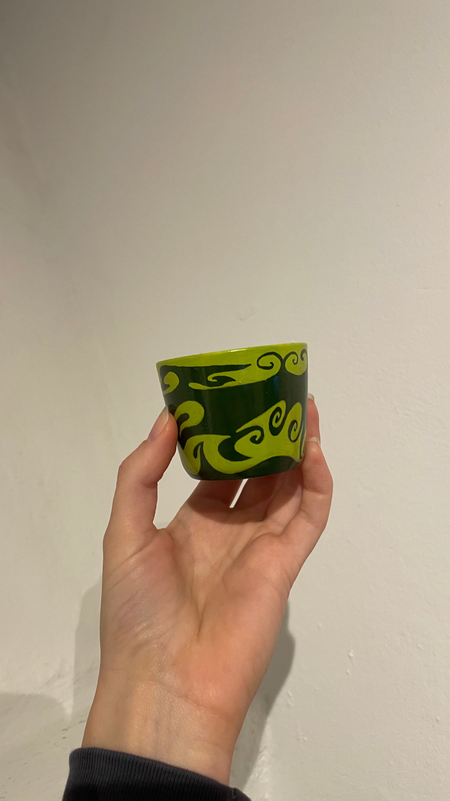 Handpainted Pot 6cm