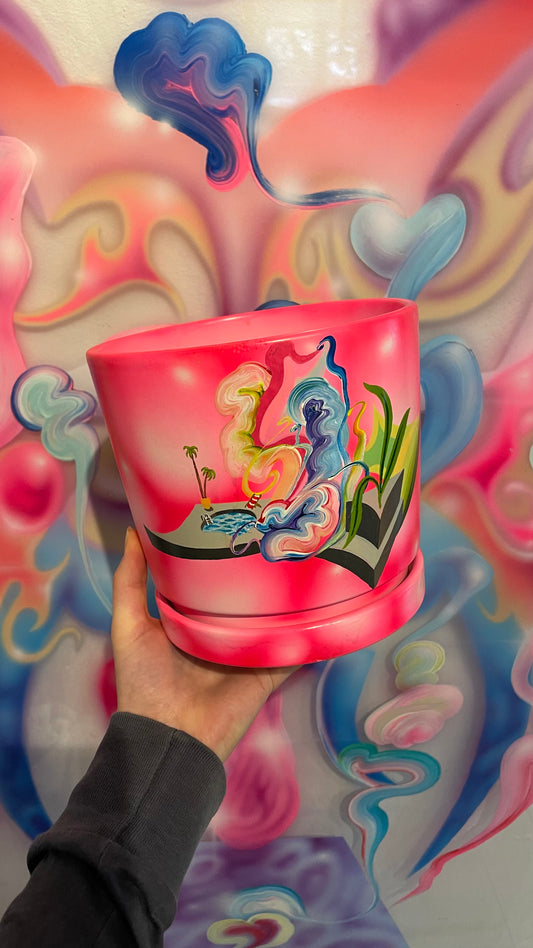 Handpainted Pot 16cm