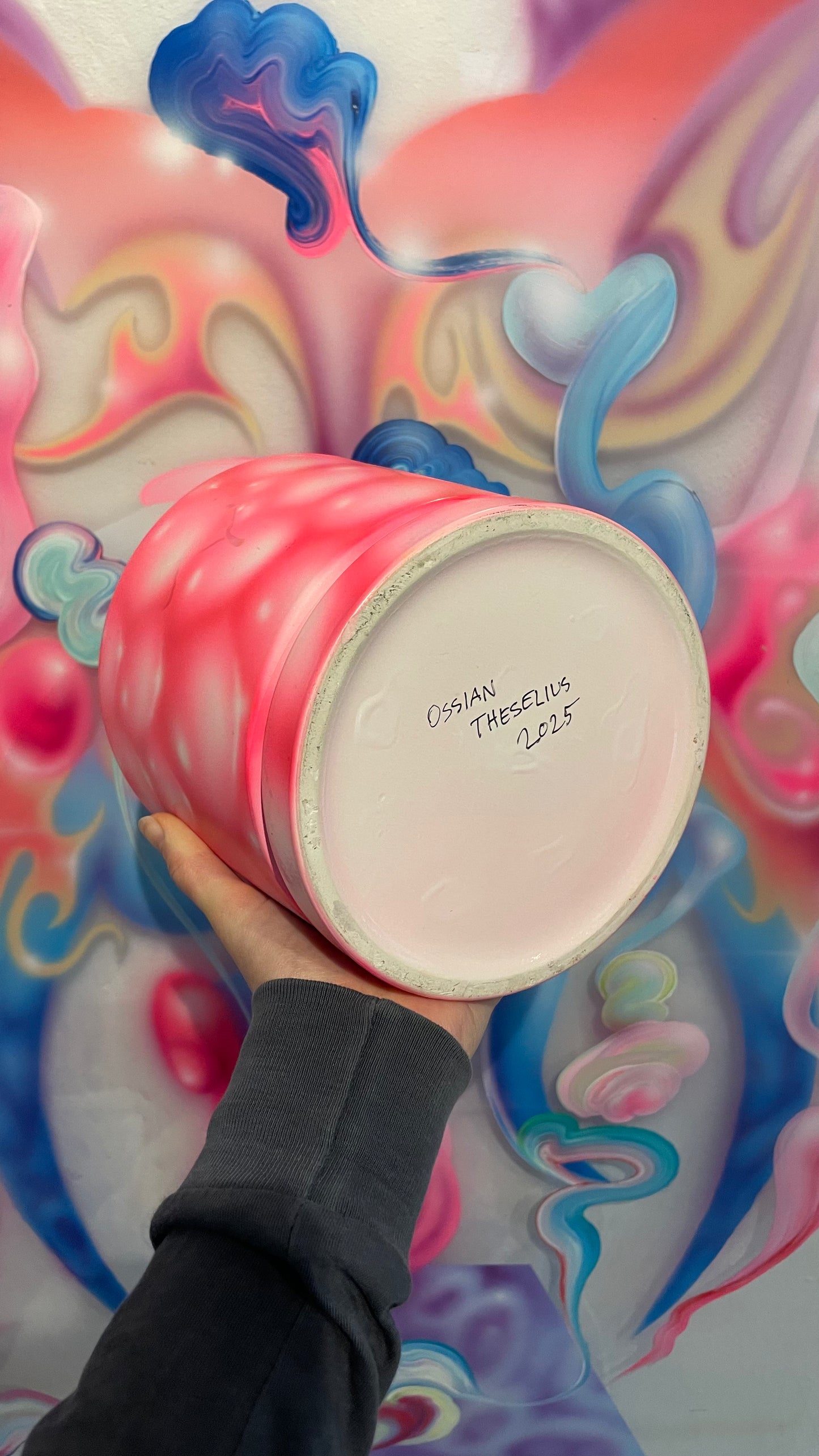 Handpainted Pot 16cm