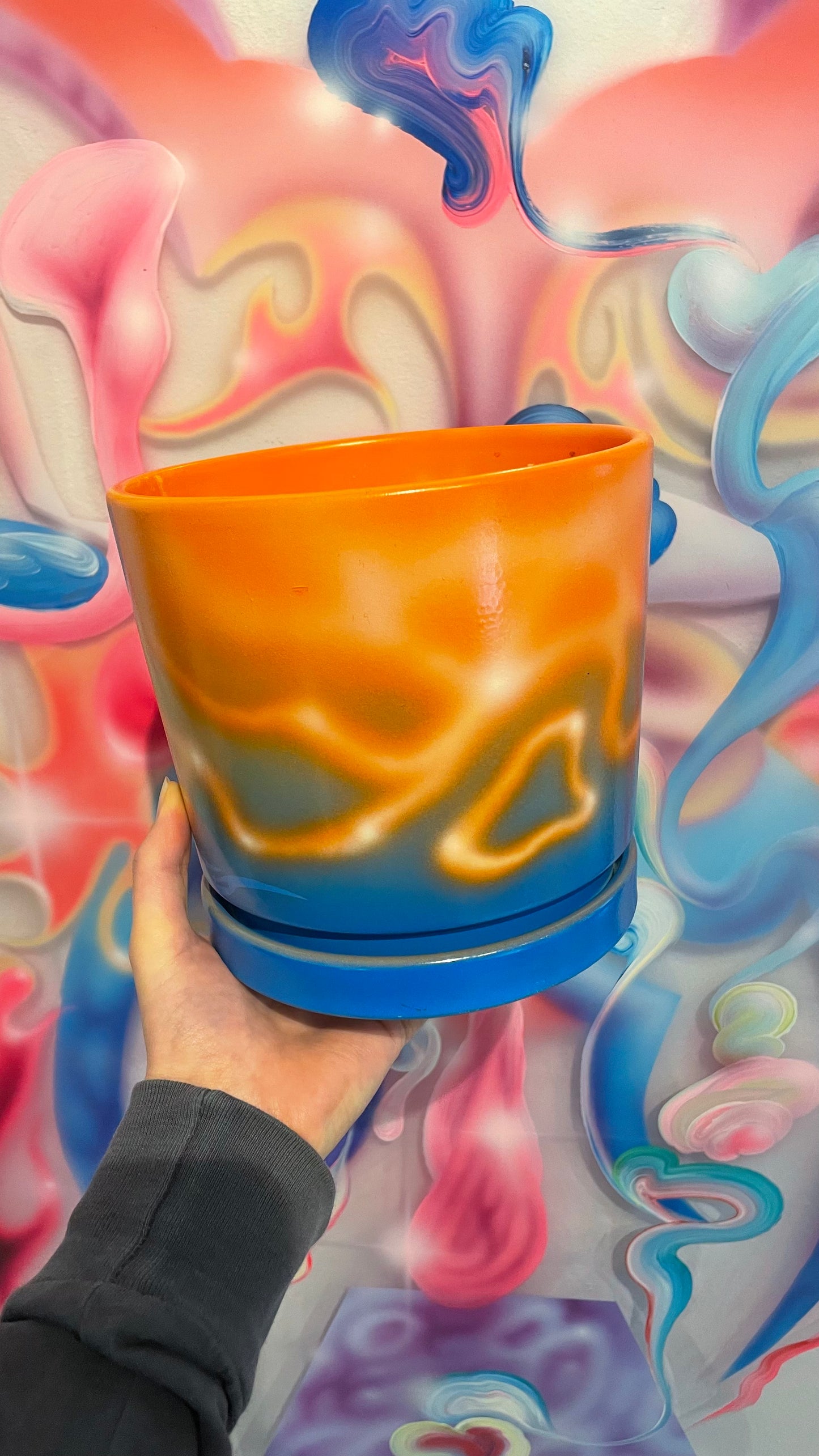 Handpainted Pot 16cm