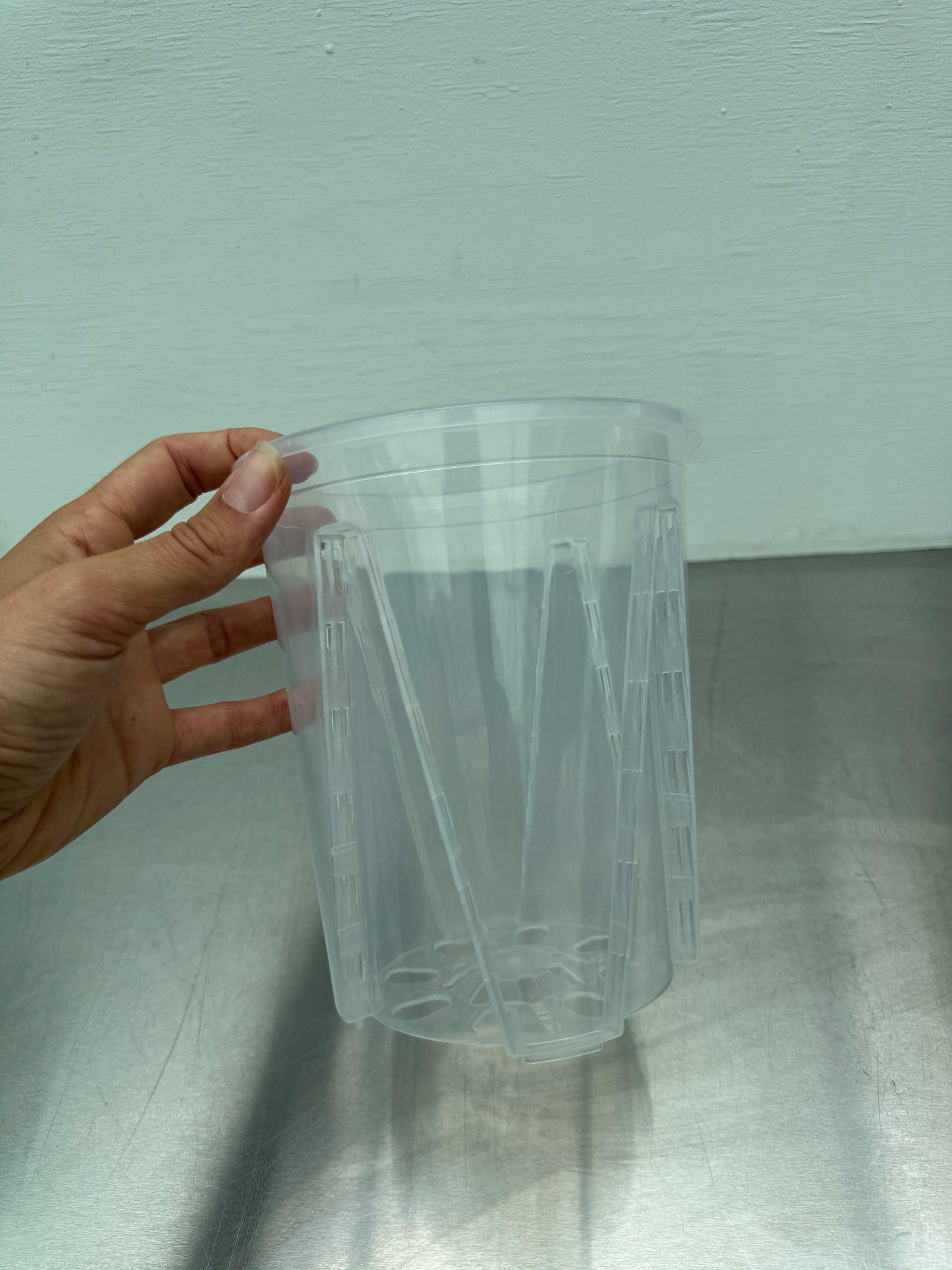 Large Transparent round planter pot – 14 cm