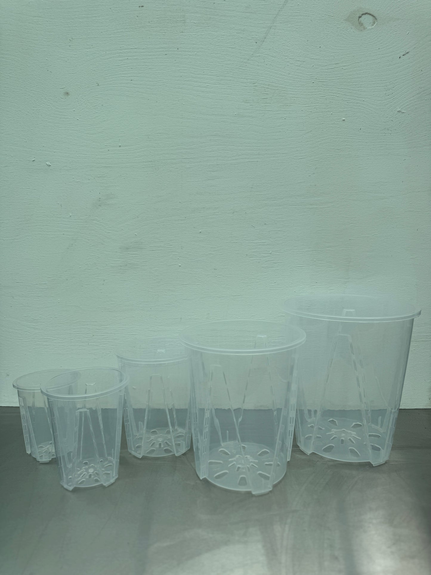 Very Large Transparent round planter pot – 18 cm